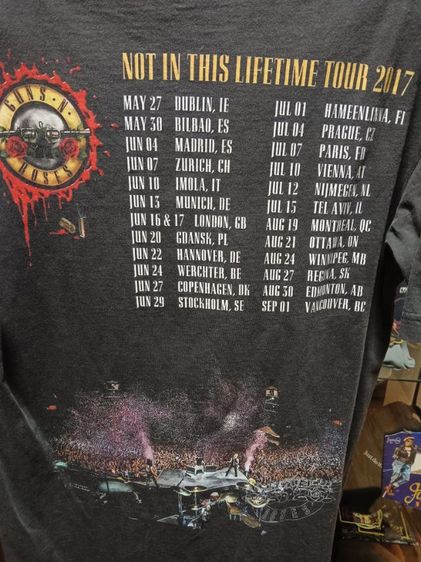 เสื้อยืด Gun N' Rose Not In This Lifetime Tour  2017 รูปที่ 6