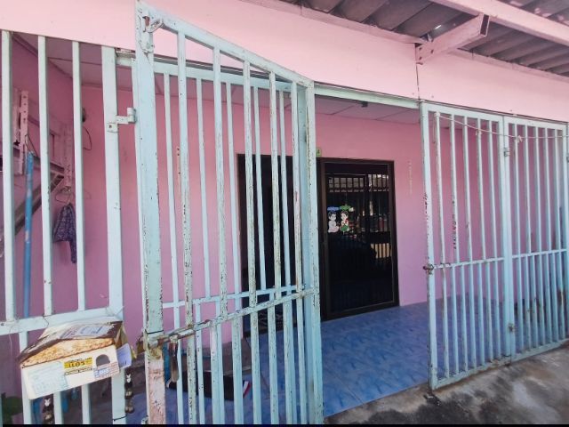 ทฮ.ชั้นเดียวนิคมอมตะนคร ชลบุรี ราคาต่ำกว่าล้าน  ขายตามสภาพ จะอยู่เองหรือนำไปรีโนเวททำกำไร รูปที่ 3