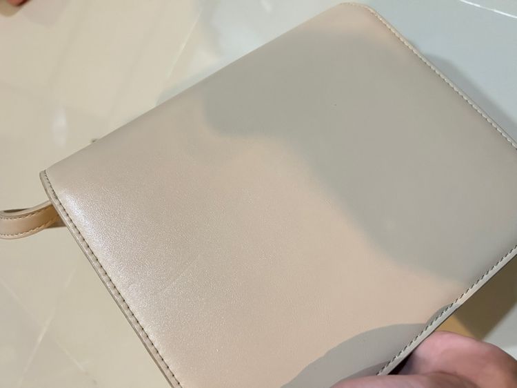 กระเป๋าสะพาย สีครีม รูปที่ 4