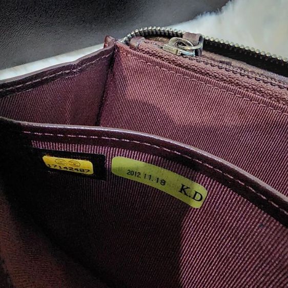 CHANEL Zippy Wallet Caviar Halo 17
มือสอง  รูปที่ 6
