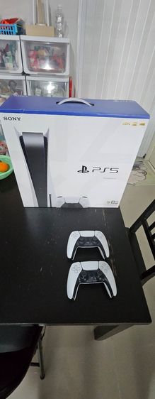 PS5 อุปกรณ์ครบ แถมกระเป๋า แถมจอย แถม VR รูปที่ 4