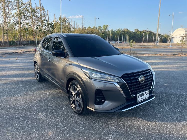 รถ Nissan Kicks 1.2 VL สี เทา