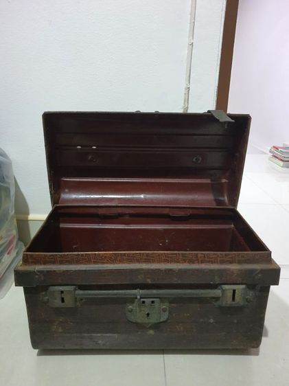 หีบโบราณ