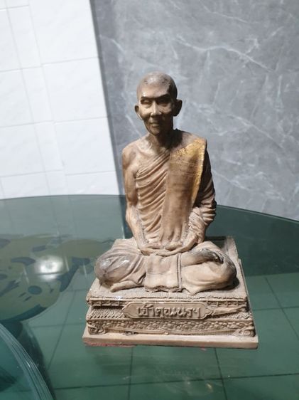 รูปหล่อเจ้าคุณนรรัตน์วัดเทพศิรินทร์ ขนาดบูชาหน้าตัก 4 นิ้ว เนื้อเรซิ่น สภาพสมบูรณ์ ผิวหิ้ง เดิมๆ สวยสมบูรณ์ รูปที่ 7