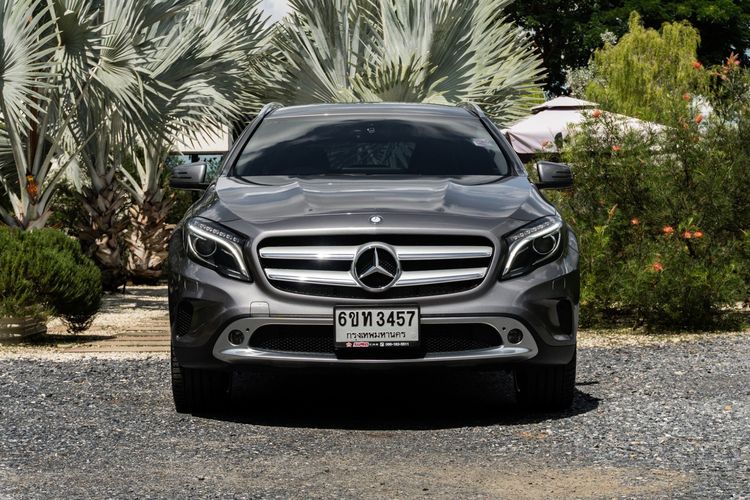 Mercedes-Benz GLA-Class 2016 GLA200 Utility-car เบนซิน ไม่ติดแก๊ส เกียร์อัตโนมัติ เทา รูปที่ 2