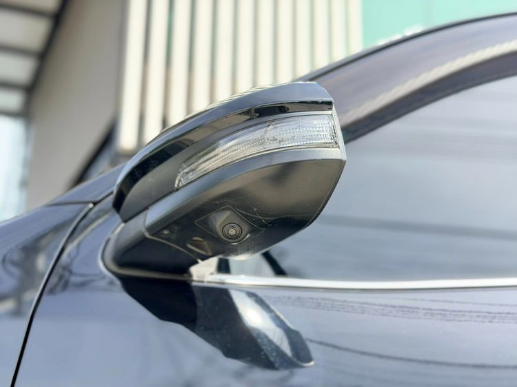 Toyota Fortuner 2022 2.4 LEGENDER 2WD AT Utility-car ดีเซล ไม่ติดแก๊ส เกียร์อัตโนมัติ ดำ รูปที่ 3