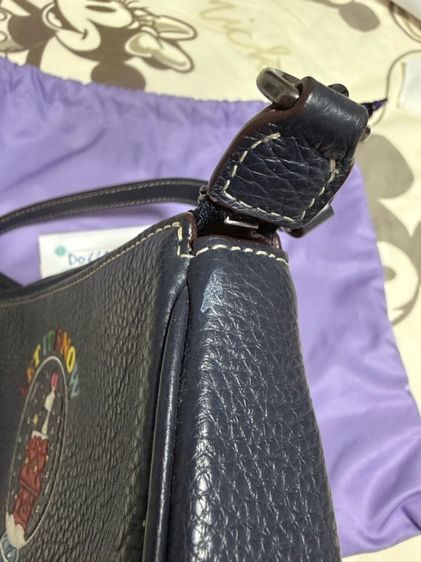 กระเป๋า Coach X Peanuts Snoopy Pebble Leather Snow Globe Nolita 19 Wristlet CE859 รูปที่ 12