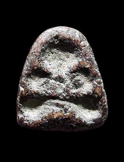 พระปิดตาเก่า รูปที่ 2