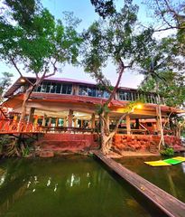 ขายธุรกิจรีสอร์ท 45 ไร่ 70 ห้อง ติดแม่น้ำเพชรบุรี ทำเลสวยที่สุดในแก่งกระจาน พร้อมดำเนินกิจการต่อได้ทันที 