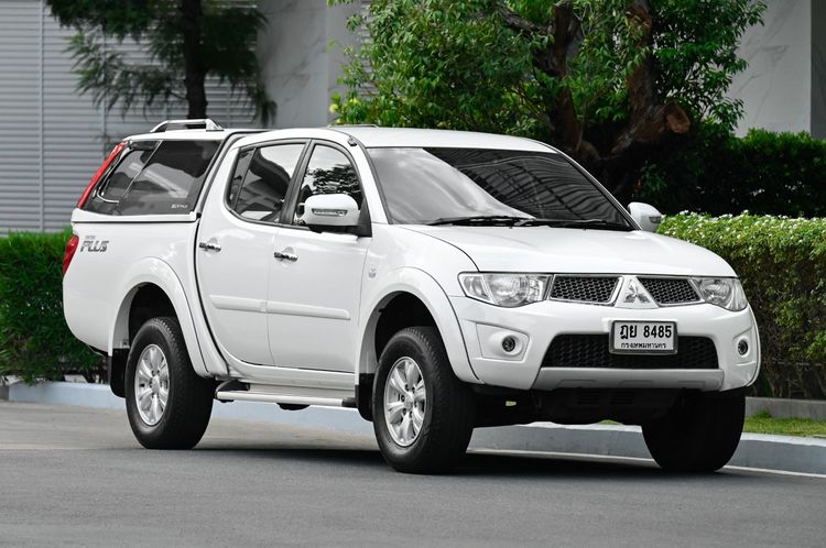 Mitsubishi Triton 2012 2.4 Plus Pickup เบนซิน LPG เกียร์อัตโนมัติ ขาว รูปที่ 2
