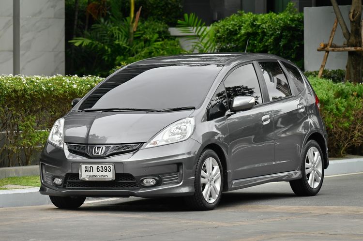 รถ Honda Jazz 1.5 SV i-VTEC สี เทา