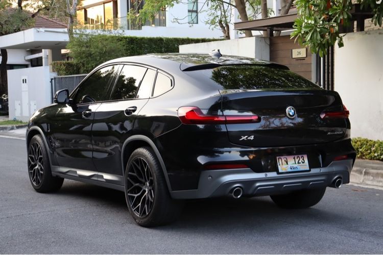 BMW X4 2021 2.0 xDrive20d M Sport 4WD Utility-car ดีเซล เกียร์อัตโนมัติ ดำ รูปที่ 4