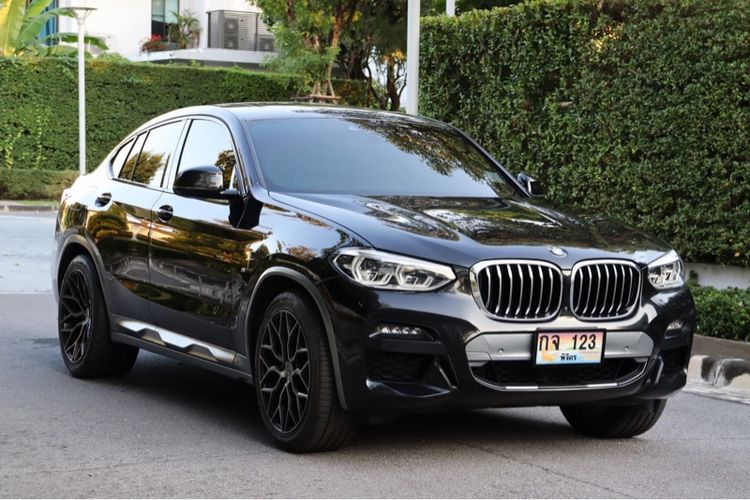 BMW X4 2021 2.0 xDrive20d M Sport 4WD Utility-car ดีเซล เกียร์อัตโนมัติ ดำ รูปที่ 2