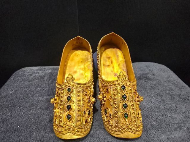 ของเก่าสะสมงานหุ้ม รูปที่ 4