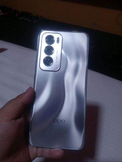oppo reno12 