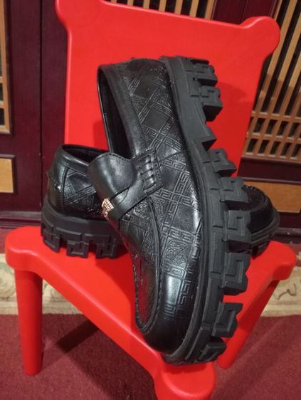 อิตาลี..versace แบรนด์ดังแท้สภาพเยี่ยม รูปที่ 6