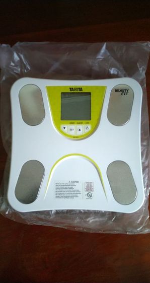 เครื่องชั่งน้ำหนัก TANITA Inner Scan
เครื่องวัดองค์ประกอบในร่างกาย
รุ่น Beauty Fit สีขาว แบบดิจิตอล
ของใหม่