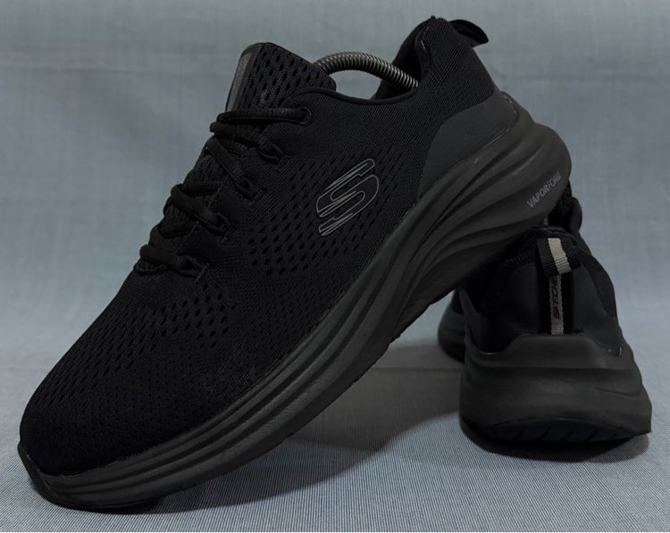 Skechers Size43 ส่งฟรี