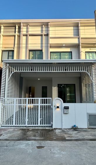 อื่นๆ ใช่ ขายเดอะทรอป2 ลาดกระบัง