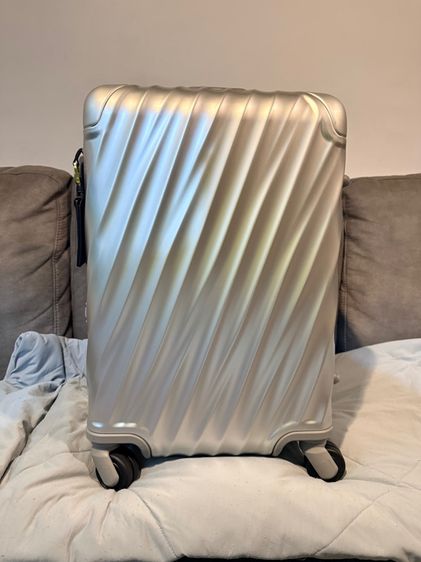 TUMI 19 Degree Aluminum