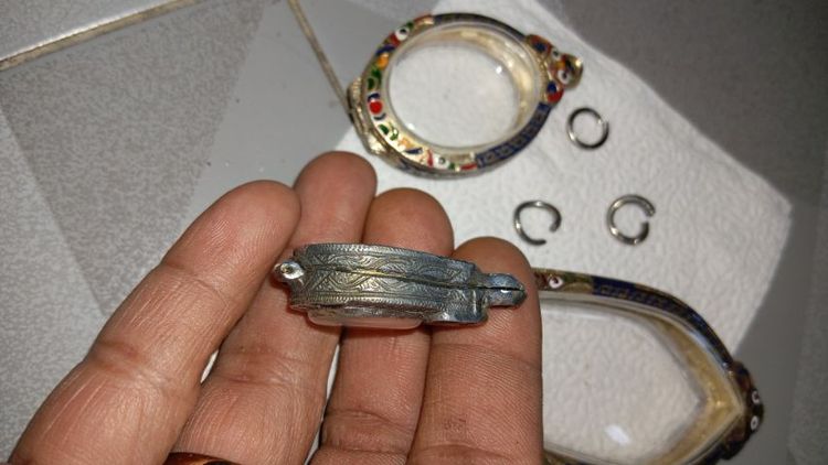 ตลับใส่พระ 3 รายการ ตามภาพ รูปที่ 7