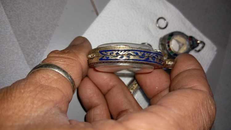 ตลับใส่พระ 3 รายการ ตามภาพ รูปที่ 4