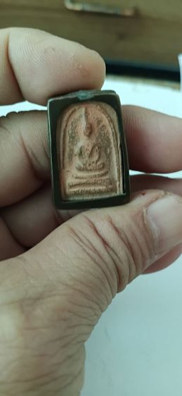 พระเนื้อดินพิมพ์สมเด็จในกรอบเก่า ไม่ทราบที่ รูปที่ 6