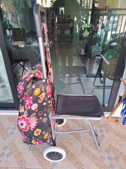 ส่งต่อ กระเป๋าลากพับได้ รูปที่ 4