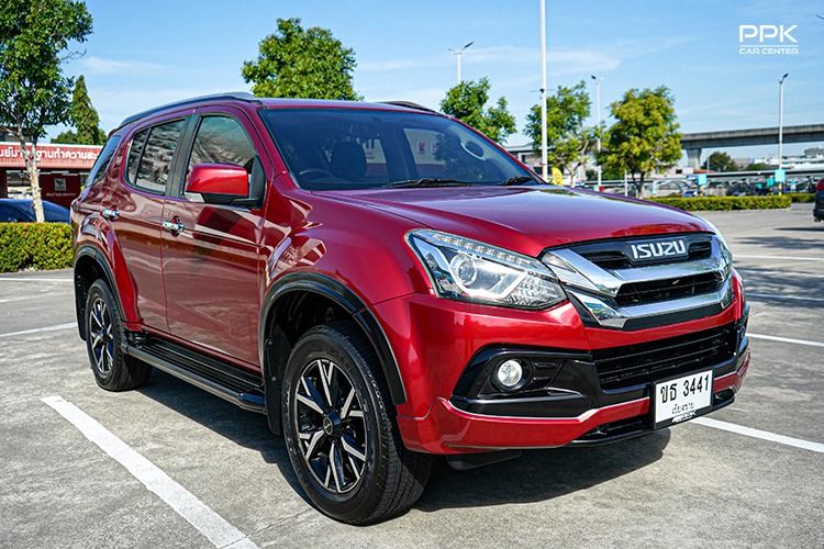 Isuzu MU-X 2019 3.0 The Onyx Utility-car ดีเซล ไม่ติดแก๊ส เกียร์อัตโนมัติ แดง รูปที่ 3