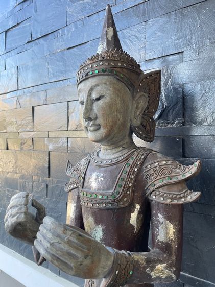 เทวดาไม้เก่าขนาดใหญ่ รูปที่ 13