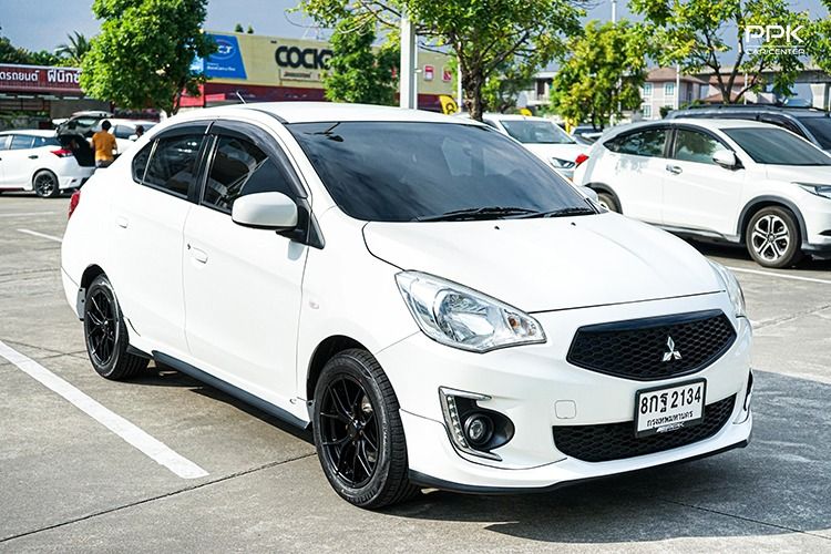 Mitsubishi Attrage 2019 1.2 GLX Sedan เบนซิน ไม่ติดแก๊ส เกียร์อัตโนมัติ ขาว รูปที่ 3