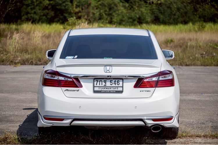 Honda Accord 2018 2.0 EL NAVI Sedan เบนซิน ไม่ติดแก๊ส เกียร์อัตโนมัติ ขาว รูปที่ 4