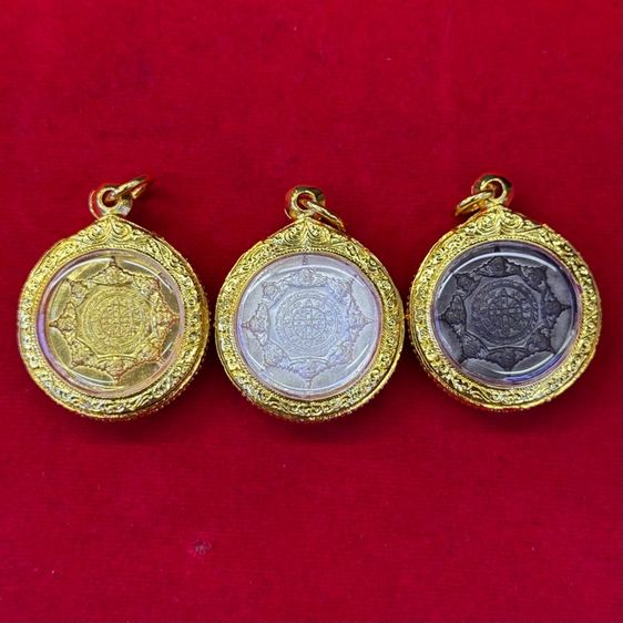 ชุดเหรียญปิดตาพังพระกาฬ ปี 2530 พร้อมใส่กรอบ รูปที่ 4