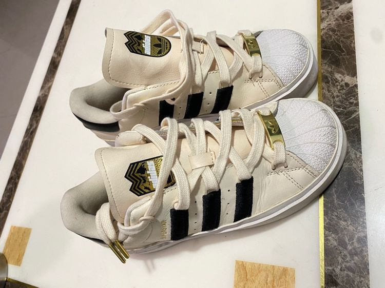 Adidas Originals Superstar Bonega Ivory Womens Platform Sneakers  รูปที่ 4
