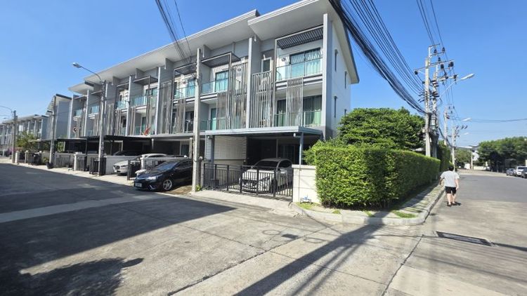 ใช่ ขายบ้าน ทาวน์ อเวนิว เมิร์จ รัตนาธิเบศร์  4.69 ล้าน รูปที่ 3