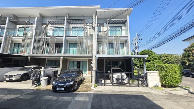 ใช่ ขายบ้าน ทาวน์ อเวนิว เมิร์จ รัตนาธิเบศร์  4.69 ล้าน รูปที่ 2