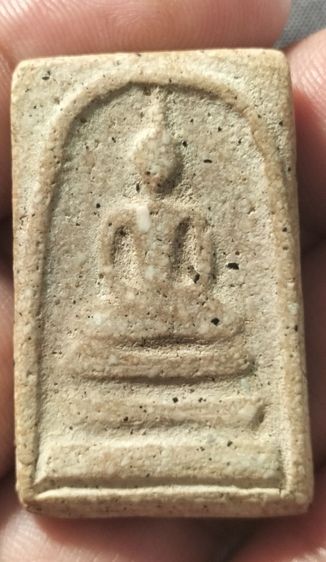 พระสมเด็จวัดระฆังพิมพ์ใหญ่ เนื้อกระยาสารทหรือเนื้อตุ๊บตั๊บแท้สวย สนใจทักแชทมาได้หรือโทรที่ 061-8296529อยู่ที่อุบลวารินชำราบเนื้อหามวลสารครบ  รูปที่ 2