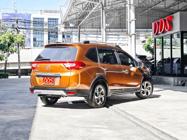 Honda BR-V 2016 1.5 SV Utility-car เบนซิน เกียร์อัตโนมัติ ส้ม รูปที่ 2