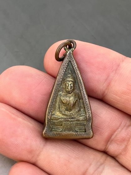 พระพุทธเนื้อโลหะพิมพ์สองหน้า