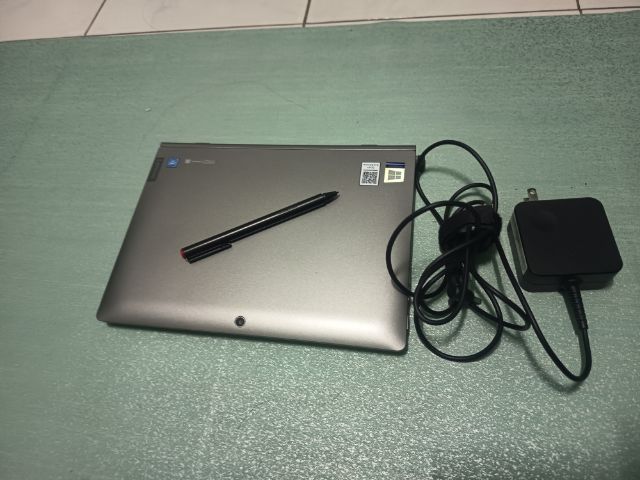 LENOVO IDEAPAD 2 IN 1 จอ 10.1 นิ้ว ถอดจอได้ พร้อมปากกา.


มือสอง รูปที่ 2