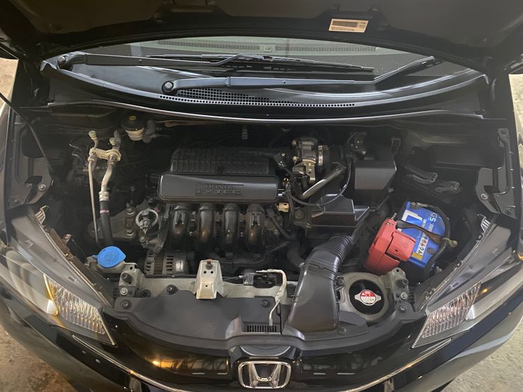 Honda Jazz 2015 1.5 SV Sedan เบนซิน ไม่ติดแก๊ส เกียร์อัตโนมัติ ดำ รูปที่ 2