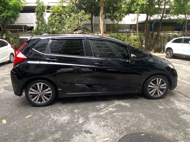 Honda Jazz 2015 1.5 SV Sedan เบนซิน ไม่ติดแก๊ส เกียร์อัตโนมัติ ดำ รูปที่ 3
