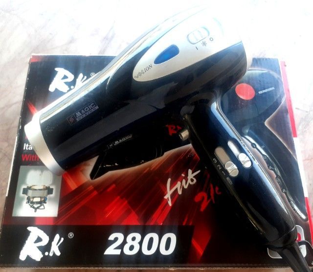 ไดร์เป่าผม พร้อม ที่หนีบผม