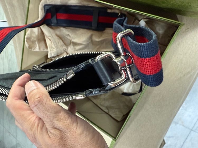 GUCCI MEDIUM MASSENGER BAG รูปที่ 10