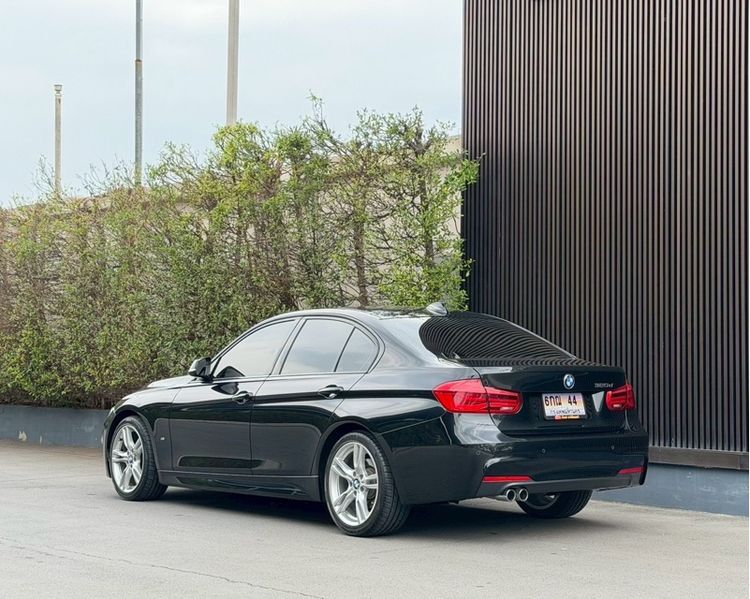 BMW Series 3 2018 320d Sedan ดีเซล ไม่ติดแก๊ส เกียร์อัตโนมัติ ดำ รูปที่ 4