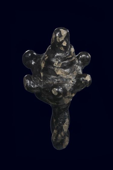 แหวนพิรอด 7 ยอดลงรักหนาๆ รูปที่ 3