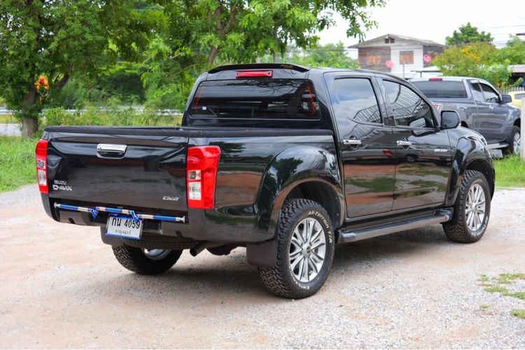 Isuzu D-MAX 2017 1.9 Hi-Lander L Pickup ดีเซล ไม่ติดแก๊ส เกียร์ธรรมดา ดำ รูปที่ 3