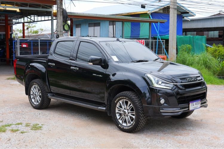 Isuzu D-MAX 2017 1.9 Hi-Lander L Pickup ดีเซล ไม่ติดแก๊ส เกียร์ธรรมดา ดำ