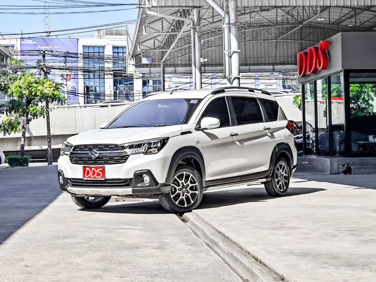 รถ Suzuki XL7 1.5 GLX สี ขาว