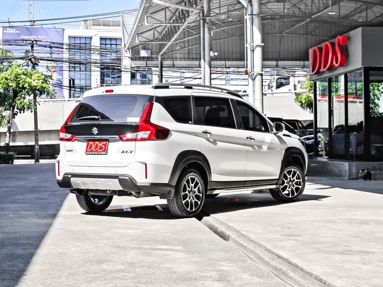 Suzuki XL7 2021 1.5 GLX Utility-car เบนซิน เกียร์อัตโนมัติ ขาว รูปที่ 2